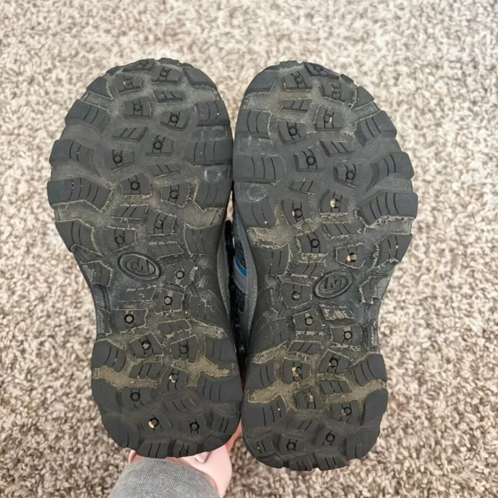 Size 11 / Boys Merrell Boots